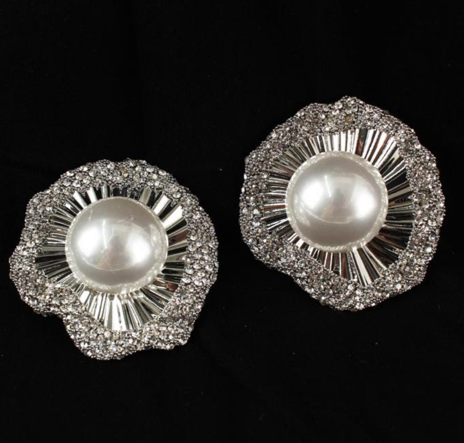 Rhinestone Pearl Accent Round Stud Earrings