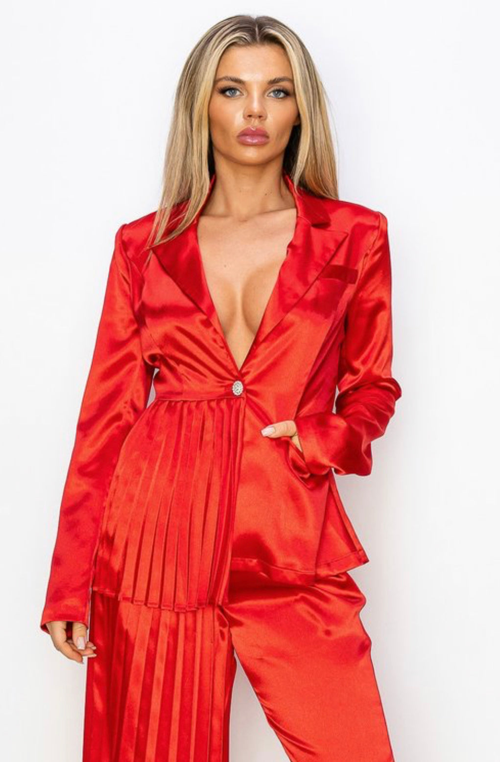 The Icon Blazer & Pants Set  (Red)