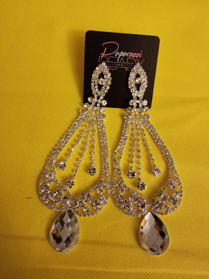 Crown Me Teardrop Chandelier earrings