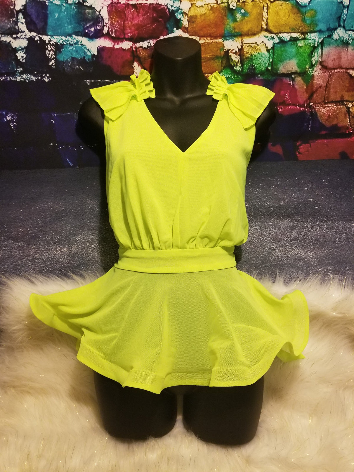 Bella Blouse