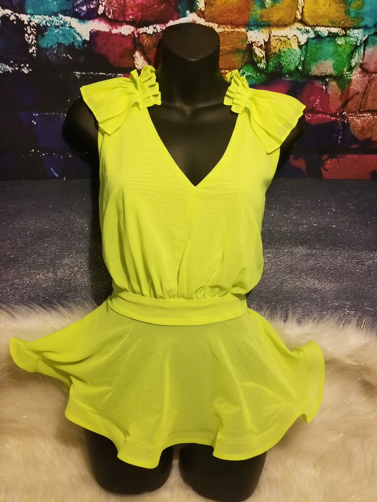 Bella Blouse