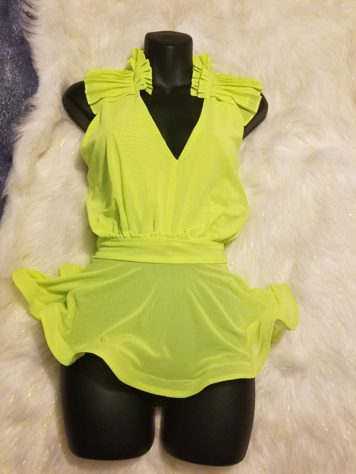 Bella Blouse
