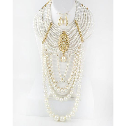 Crown Of Pearls Necklace Set (Gold)