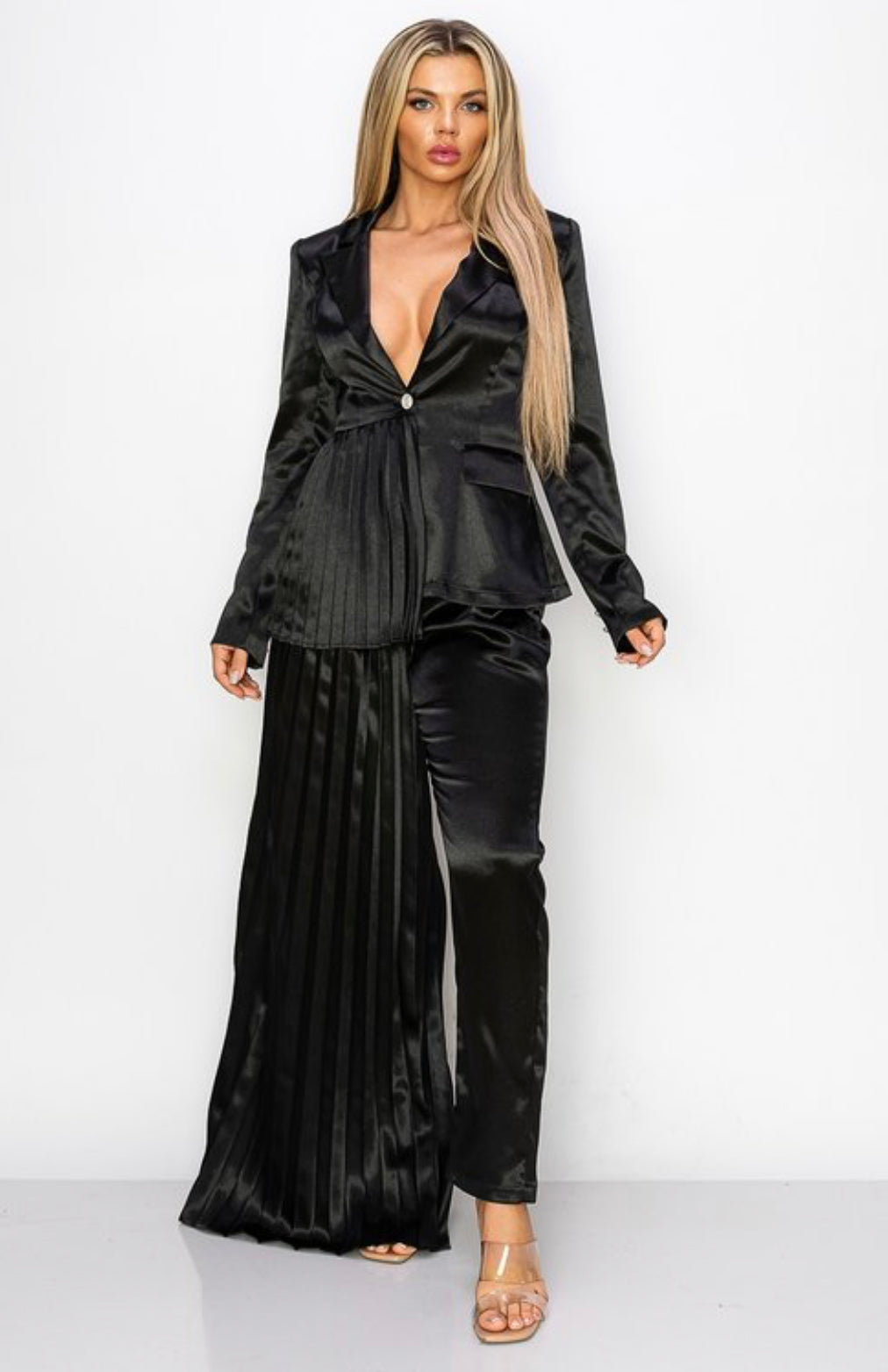 The Icon Blazer & Pants Set (Black)