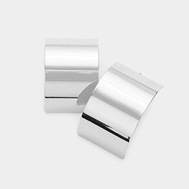 Lori Metal Curve Earrings