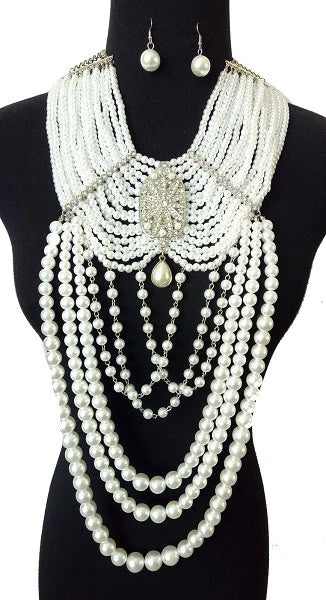 Crown Of Pearls Necklace Set