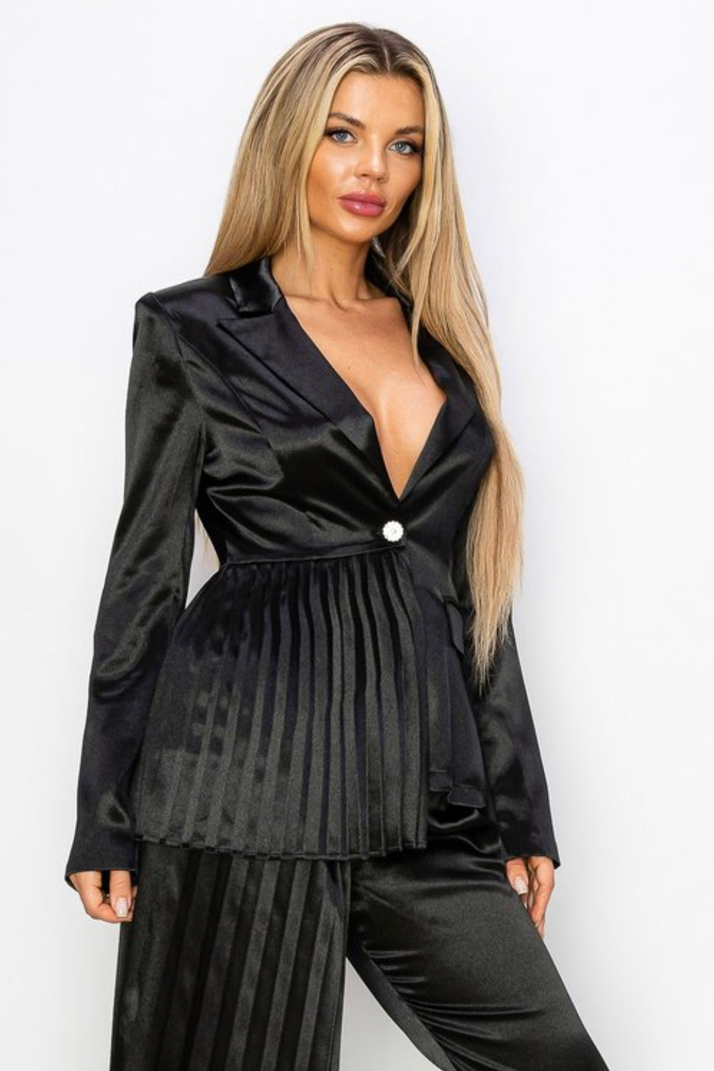 The Icon Blazer & Pants Set (Black)