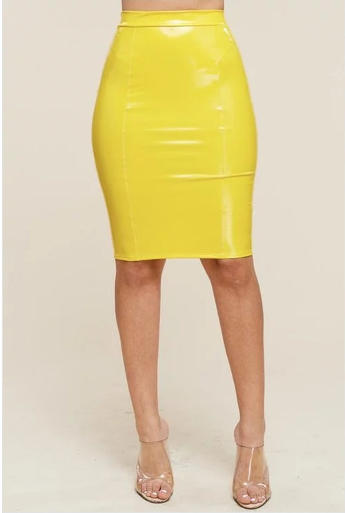 Liquid Attraction II (Yellow)