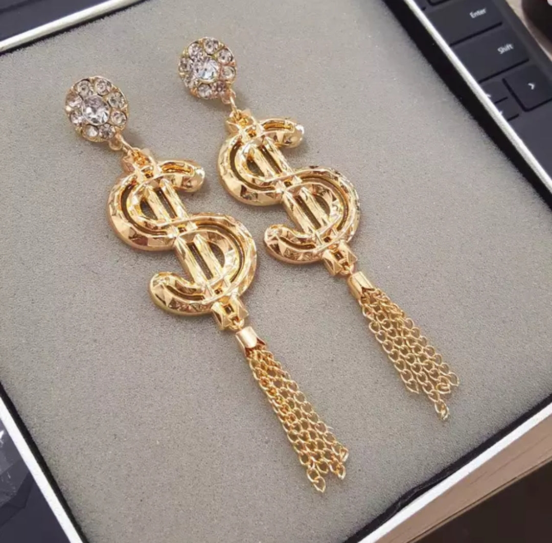 Pretty N Paid Set